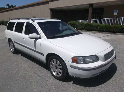 CASH SALE!--GREAT CAR!!!!!-2002 VOLVO V-70-WAGON $1995 for sale in Tallahassee, FL
