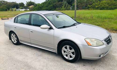 2003 Nissan Altima SL Excellent cond Cold AC sunroof leather clean -... for sale in Bay Pines, FL