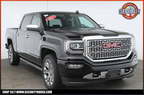 2017 GMC Sierra 1500 4WD Crew Cab 143.5" Denali - cars & trucks - by... for sale in Amityville, NY