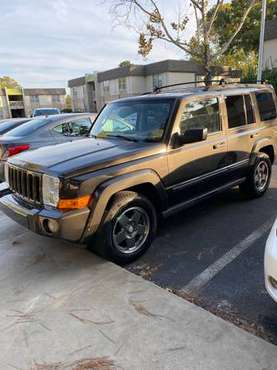 2006 Jeep Commander - cars & trucks - by owner - vehicle automotive... for sale in Chattanooga, TN