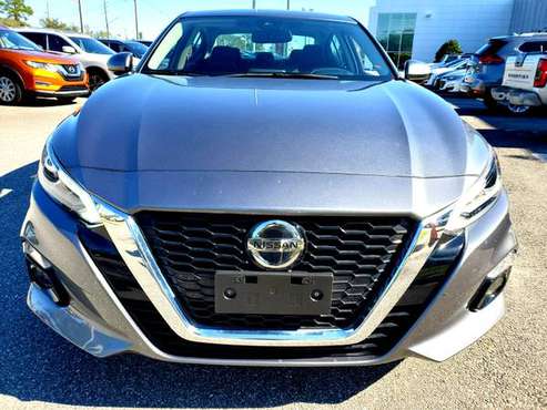 2019 NISSAN ALTIMA 2.5 SL - LOADED! LIKE BRAND NEW! CLEAN CARFAX! -... for sale in Jacksonville, FL
