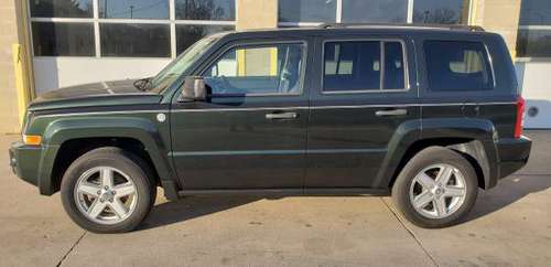2010 Jeep Patriot 4x4 extra clean! - cars & trucks - by dealer -... for sale in Rochester, MN