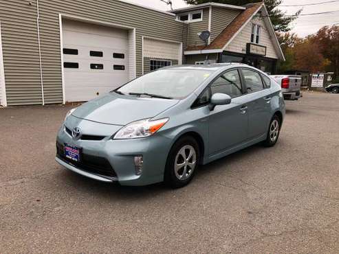 2012 Toyota Prius Bluetooth Gas Saver - - by for sale in Bethany, CT