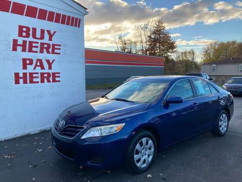 2011 Toyota Camry LE - cars & trucks - by dealer - vehicle... for sale in Louisville, KY