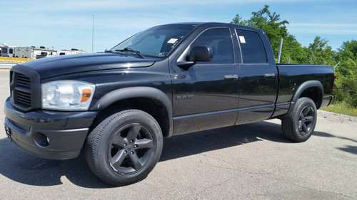 08 DODGE RAM QUAD CAB SLT 4WD- V8, AUTO AIR LOADED, CLEAN SHARP TRUCK! for sale in Miamisburg, OH