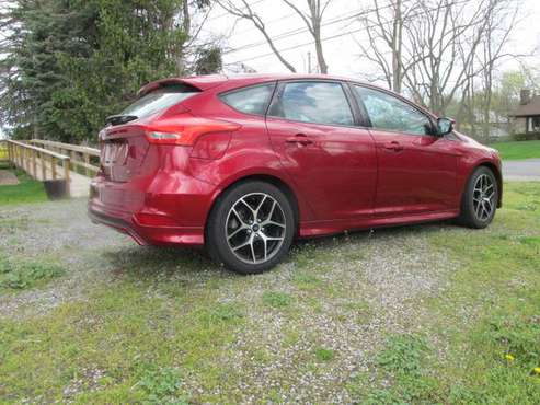 2015 Ford Focus Hatchback SE 4 Door Automatic - - by for sale in North Greece, NY