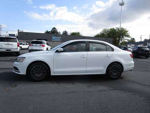 2017 VW JETTA S - CLEAN CAR FAX - ONE OWNER - BACKUP CAMERA - 5... for sale in Scranton, PA