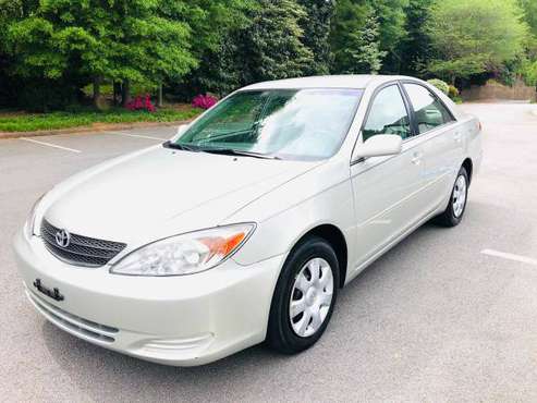 2004 Toyota camry clean title for sale in Buford, GA