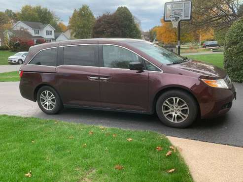 2011 HONDA ODYSSEY EX-L - cars & trucks - by owner - vehicle... for sale in WEBSTER, NY
