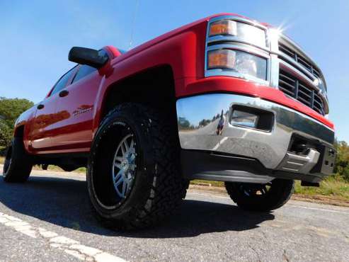 LIFTED 14 CHEVY SILVERADO 1500 LT Z71 CREW 4X4 *20X12 NEW... for sale in KERNERSVILLE, SC