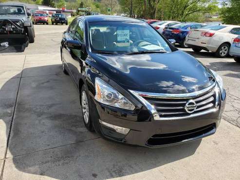 2015 Nissan Altima 2 5 S 4dr Sedan EVERYONE IS APPROVED! - cars & for sale in Vandergrift, PA
