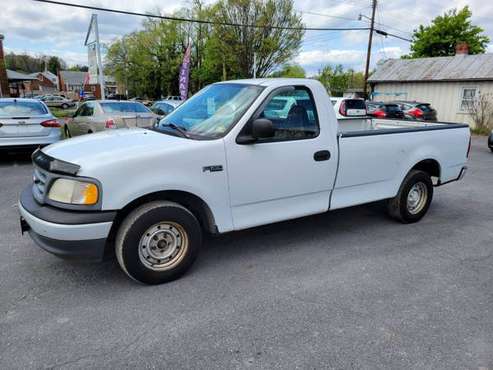 2000 Ford F150 Regular Cab Long Bed 5SPEED MANUAL 3MONTH WARRANTY for sale in Front Royal, WV