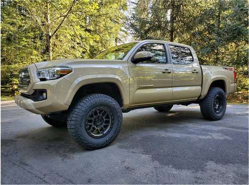 2017 Toyota Tacoma Double Cab Toyota Tacoma TRD Sport 4x4 Quicksand... for sale in Bremerton, WA