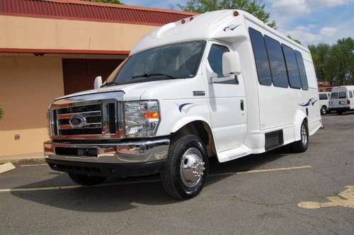 VERY NICE 15 PERSON MINI BUS....UNIT# 5646T for sale in Charlotte, NC