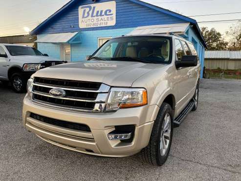 2017 TAN FORD EXPEDITION 22K MILES - cars & trucks - by dealer -... for sale in Arlington, TX