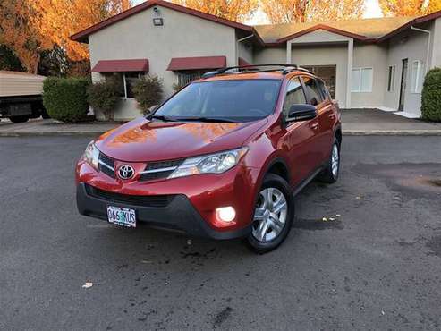 2015 TOYOTA RAV4 LE * AWD * Super Clean * Automatic - cars & trucks... for sale in Tualatin, OR