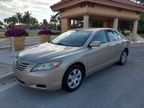 2008 TOYOTA CAMRY LE ONLY 65, 000 ORIGINAL MILES - - by for sale in Hollywood, FL