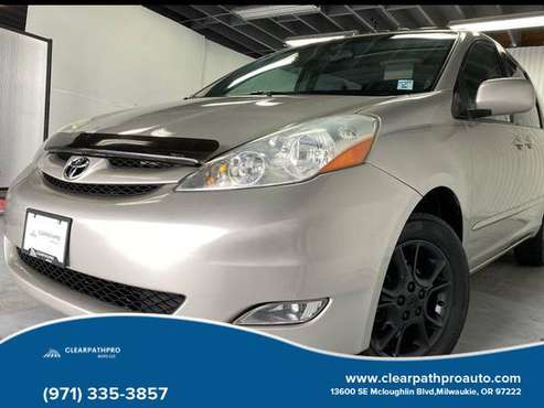 2006 Toyota Sienna - CLEAN TITLE & CARFAX SERVICE HISTORY! - cars & for sale in Milwaukie, OR