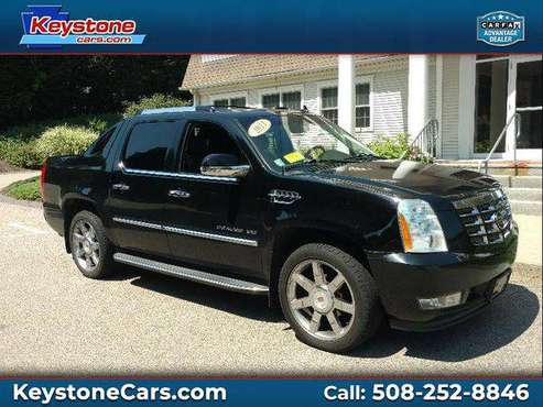 2011 Cadillac Escalade EXT Luxury - EASY FINANCING FOR ALL SITUATIONS! for sale in Holliston, MA
