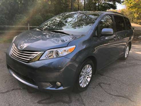 2017 TOYOTA SIENNA XLE - ONLY 32K Mi. NAVIGATION, SUNROOF, XM,... for sale in Harrisburg, NC