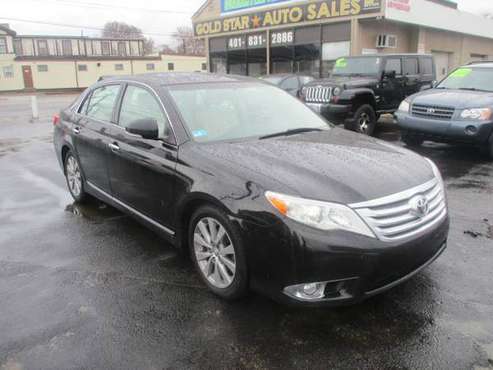 2011 Toyota Avalon Limited/4dr./LOADED/push to start/radio controls for sale in Johnston, RI