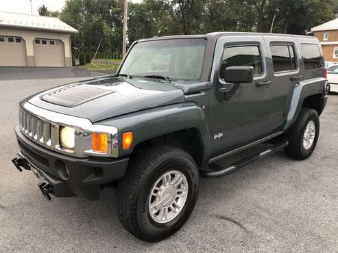 2006 Hummer H3 3.5L Automatic AWD 89,000 Miles Excellent Condition for sale in Palmyra, PA