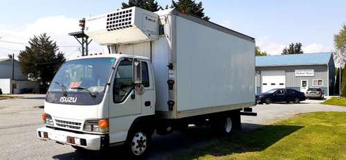 2000 isuzu box truck for sale in Galena, MD
