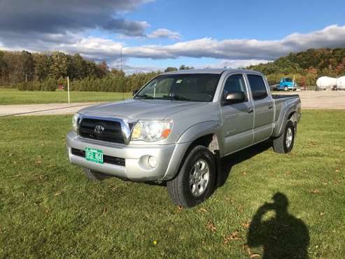 2006 Toyota Tacoma *LOW MILES* - cars & trucks - by owner - vehicle... for sale in Hydeville, VT