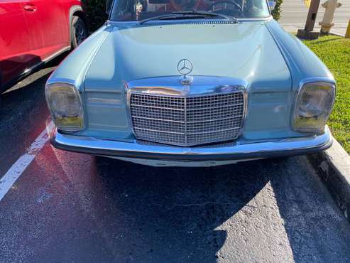 Mercedes Benz 1969 - cars & trucks - by owner - vehicle automotive... for sale in Miami, FL