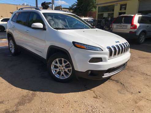 2016 Jeep Cherokee - cars & trucks - by owner - vehicle automotive... for sale in Commerce, GA