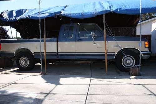 Ford F250 KingCab Truck, camper shell, 6.9 Diesel, 90K miles (1987)... for sale in San Jose, CA