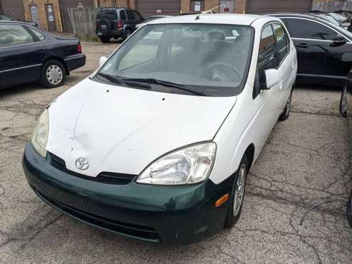 2001 Toyota Prius Hatchback 150k miles for sale in Lombard, IL