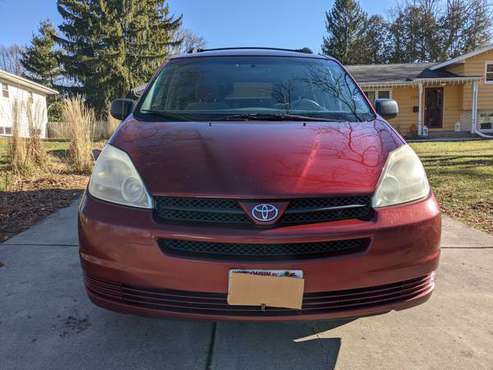 Toyota Sienna - cars & trucks - by owner - vehicle automotive sale for sale in Madison, WI