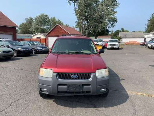 2004 Ford Escape 4dr 103 WB XLT 4WD - cars & trucks - by dealer -... for sale in East Windsor, CT