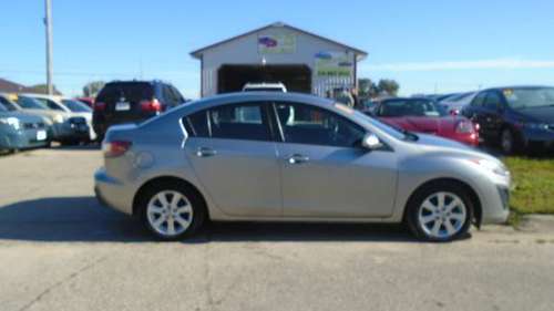 2011 mazda 3 clean car 81,000 miles $6600 **Call Us Today For... for sale in Waterloo, IA