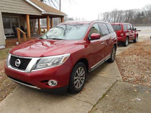 2014 Nissan Pathfinder SL 4WD - - by dealer - vehicle for sale in Mishawaka, IN