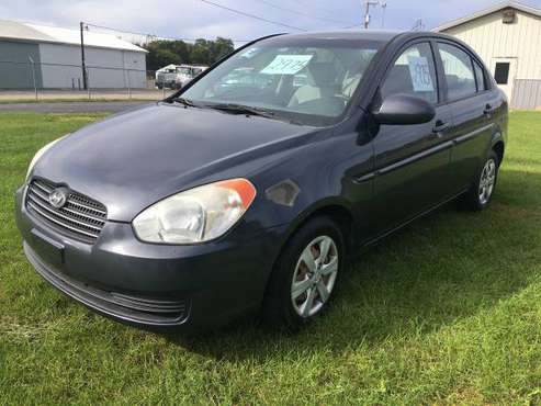 2009 HYUNDAI ACCENT for sale in Three Rivers, IN
