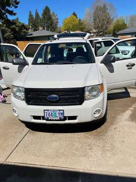 2009 Ford Escape for sale in Dundee, OR