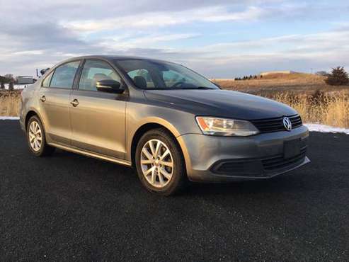 2012 Volkswagen Jetta 2.5 - cars & trucks - by owner - vehicle... for sale in Lakeland, MN