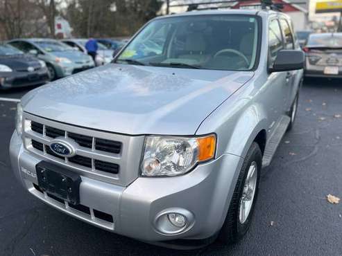 2010 Ford Escape Hybrid AWD Hybrid loaded roof 125k 30mpg - cars &... for sale in Walpole, RI