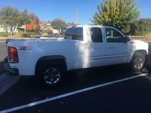 2011 GMC 1500 z71 - cars & trucks - by owner - vehicle automotive sale for sale in Paso robles , CA