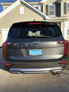 KIA TELLURIDE EX FOR SALE - cars & trucks - by owner - vehicle... for sale in Aurora, IL