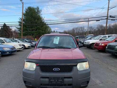 2004 Ford Escape 4dr 103 WB XLS 4WD - cars & trucks - by dealer -... for sale in East Windsor, MA