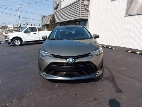 2019 Toyota Corolla 4d Sedan LE - cars & trucks - by dealer -... for sale in Cincinnati, OH