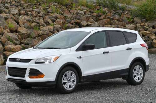 2015 *Ford* *Escape* *S* - cars & trucks - by dealer - vehicle... for sale in Naugatuck, CT