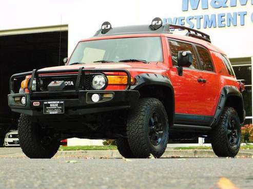 2012 Toyota FJ Cruiser Trail Edition 4X4 / LIFTED / Winch / Excel... for sale in Portland, OR