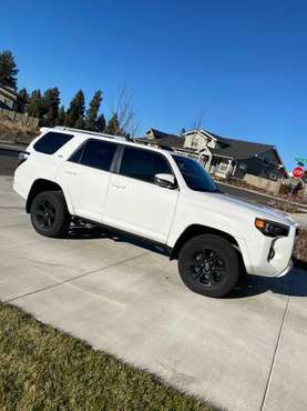 2016 Toyota 4Runner SR5 - cars & trucks - by owner - vehicle... for sale in Bend, OR