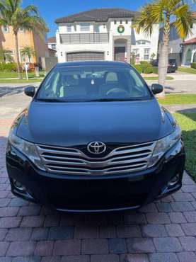 Toyota Venza - cars & trucks - by owner - vehicle automotive sale for sale in Miami, FL