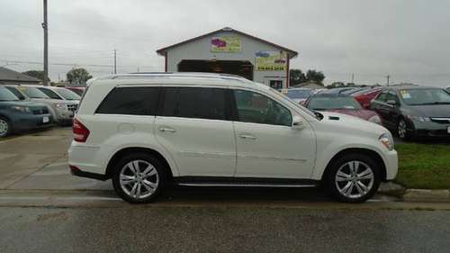 2012 mercedes gl 4wd 141,000 miles $10,500 **Call Us Today For... for sale in Waterloo, IA
