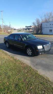 2006 Chrysler 300 Touring - cars & trucks - by owner - vehicle... for sale in White Lake, MI